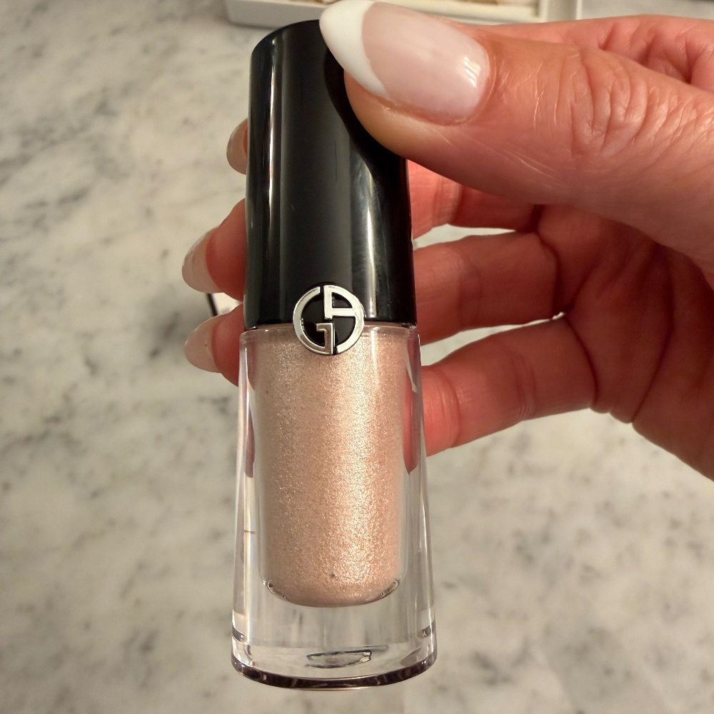 Georgio Armani Long-Lasting Liquid Eyeshadow, Color: Shell (12S)